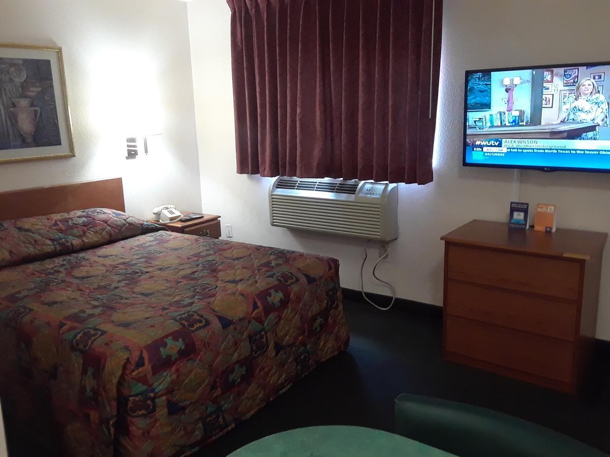 Intown Suites Houston Intercontinental Extérieur photo