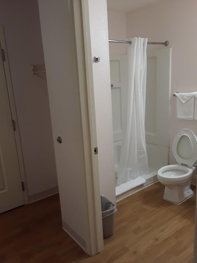 Intown Suites Houston Intercontinental Extérieur photo