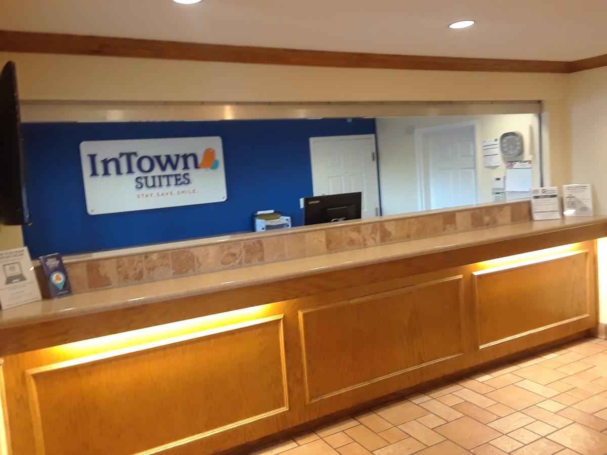 Intown Suites Houston Intercontinental Extérieur photo